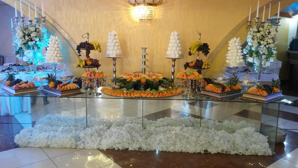 Nor Dzoraberd Hotel Complex เยเรวาน ภายนอก รูปภาพ